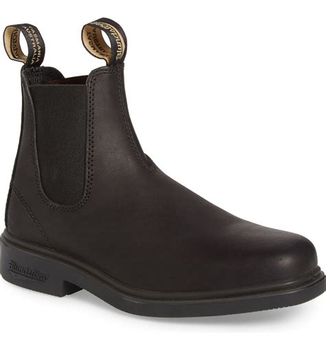 blundstone chelsea shoes.